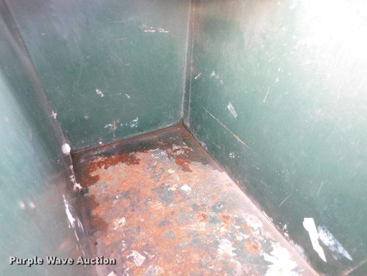 image for item DJ5923 (4) rear load dumpsters