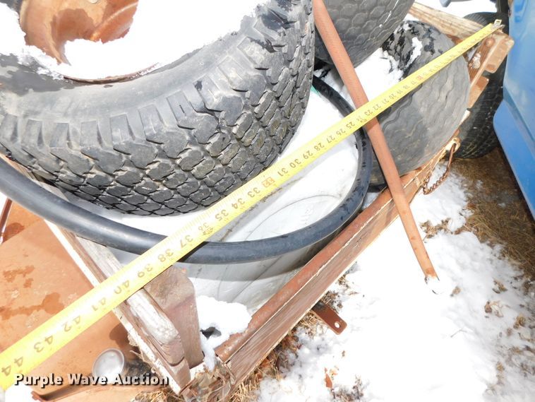 image for item GQ9924 Cushman truckster