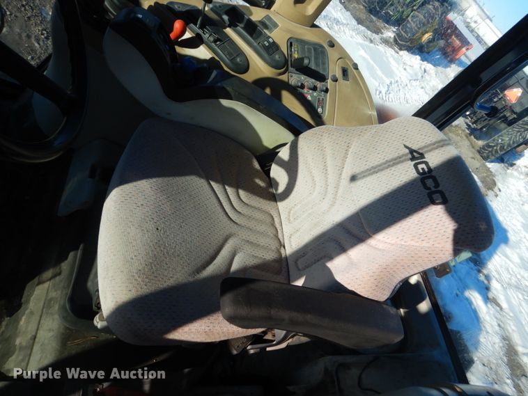 image for item HU9971 2003 AGCO RT100  MFWD tractor