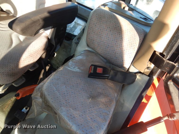 image for item HU9971 2003 AGCO RT100  MFWD tractor