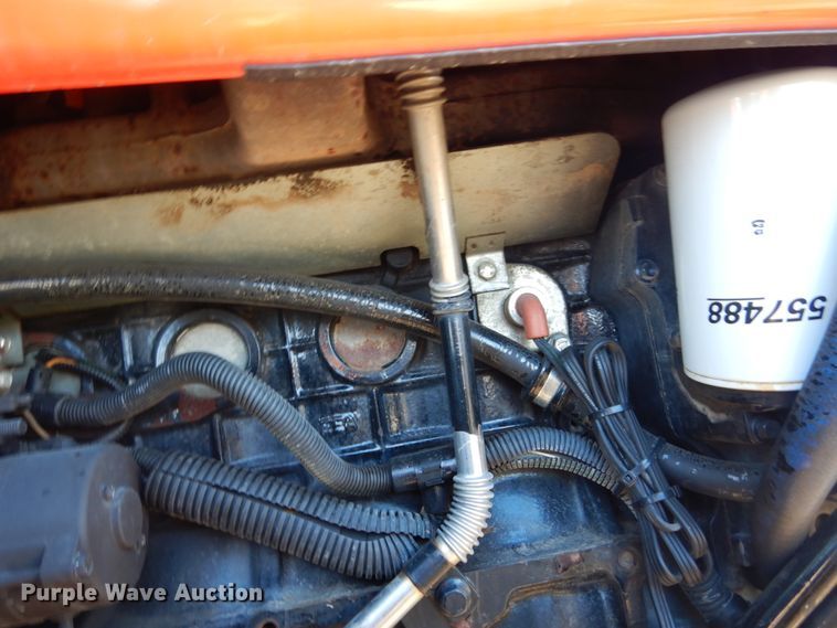 image for item HU9971 2003 AGCO RT100  MFWD tractor