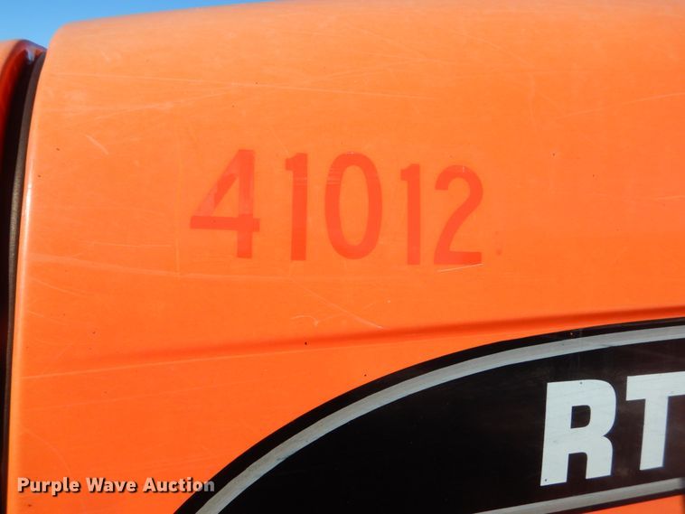 image for item HU9971 2003 AGCO RT100  MFWD tractor