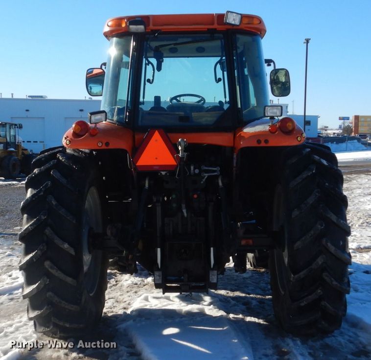 image for item HU9972 2005 AGCO RT100  MFWD tractor
