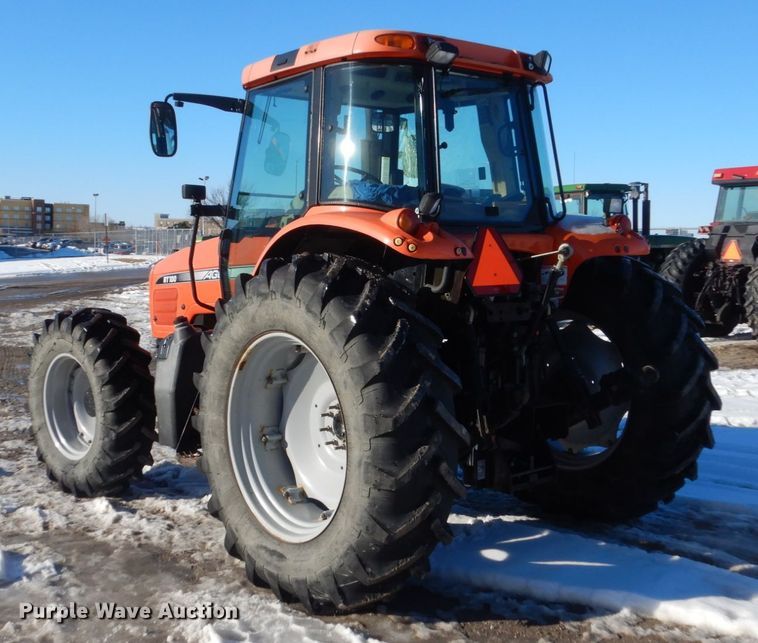 image for item HU9972 2005 AGCO RT100  MFWD tractor