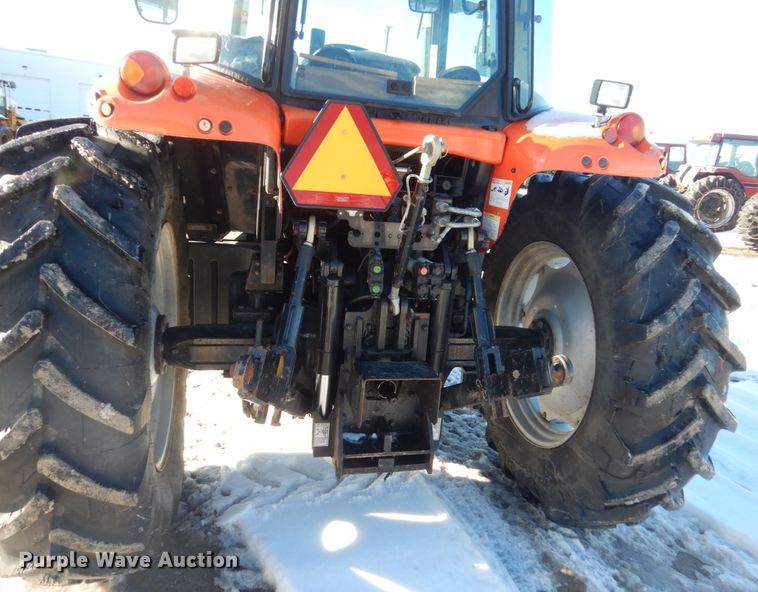 image for item HU9972 2005 AGCO RT100  MFWD tractor