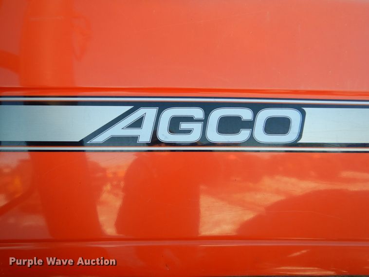 image for item HU9972 2005 AGCO RT100  MFWD tractor