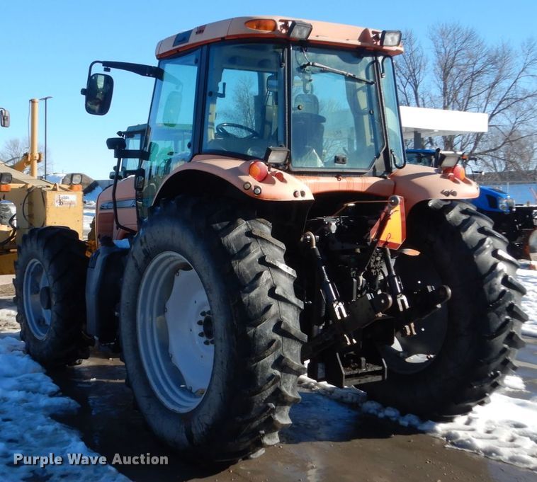 image for item HU9975 2005 AGCO RT100  tractor