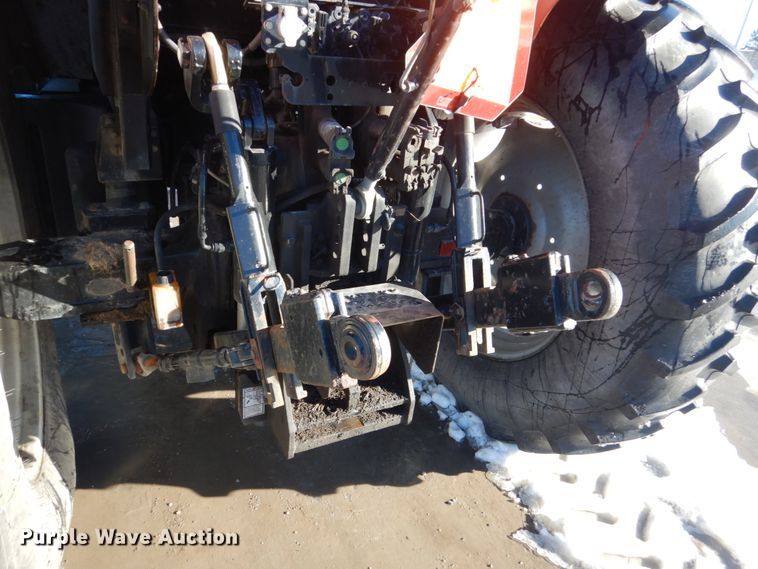 image for item HU9975 2005 AGCO RT100  tractor