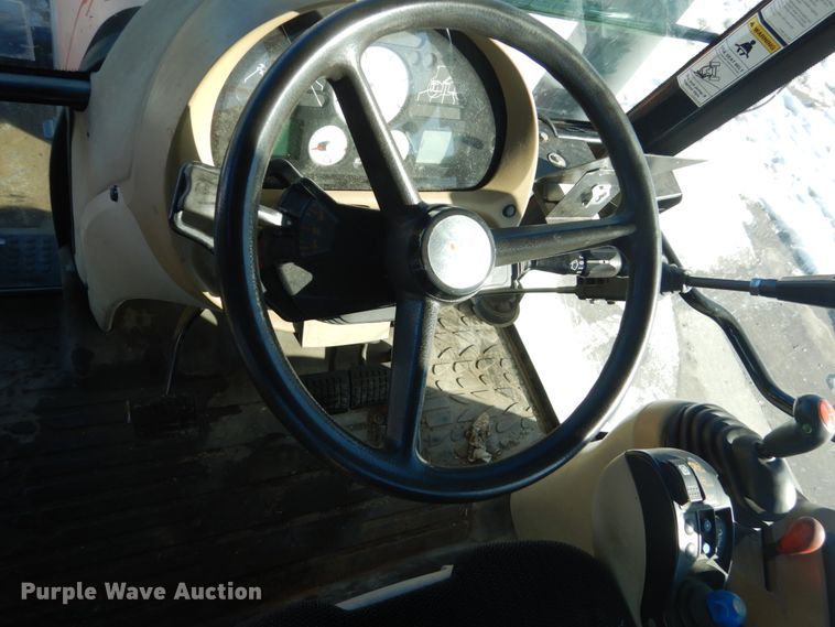 image for item HU9975 2005 AGCO RT100  tractor