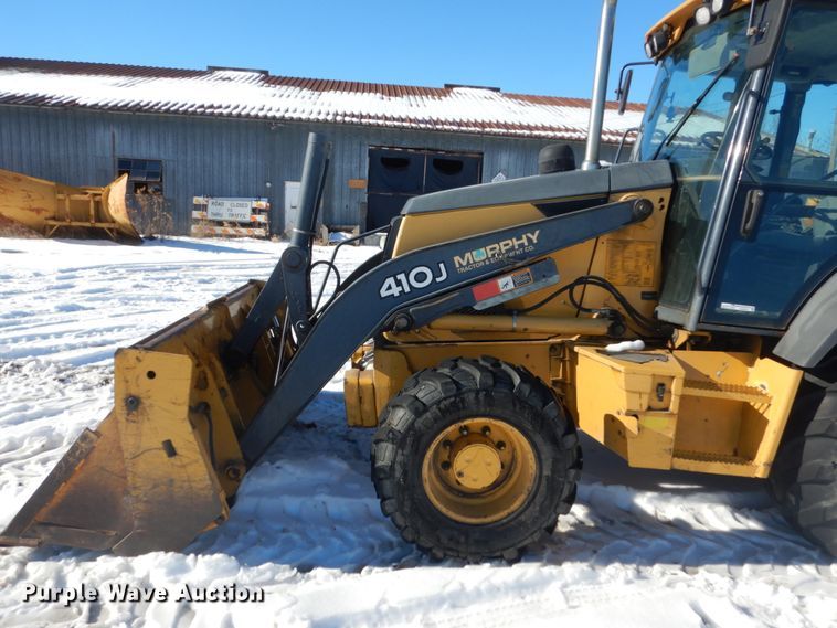 image for item HU9978 2008 John Deere 410J  backhoe
