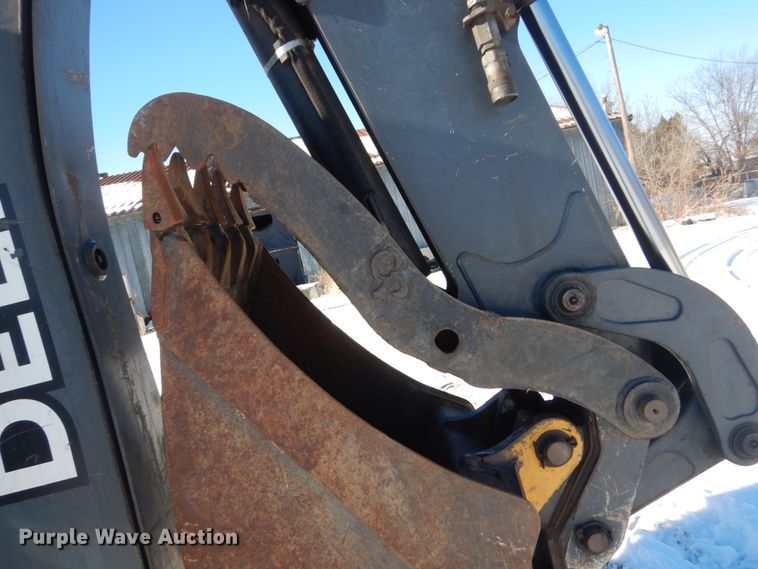 image for item HU9978 2008 John Deere 410J  backhoe