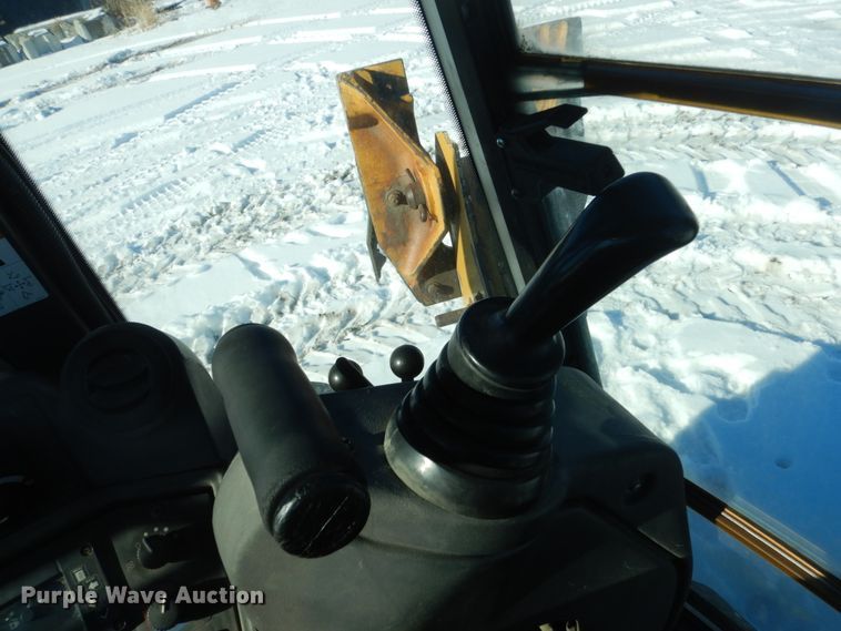 image for item HU9978 2008 John Deere 410J  backhoe