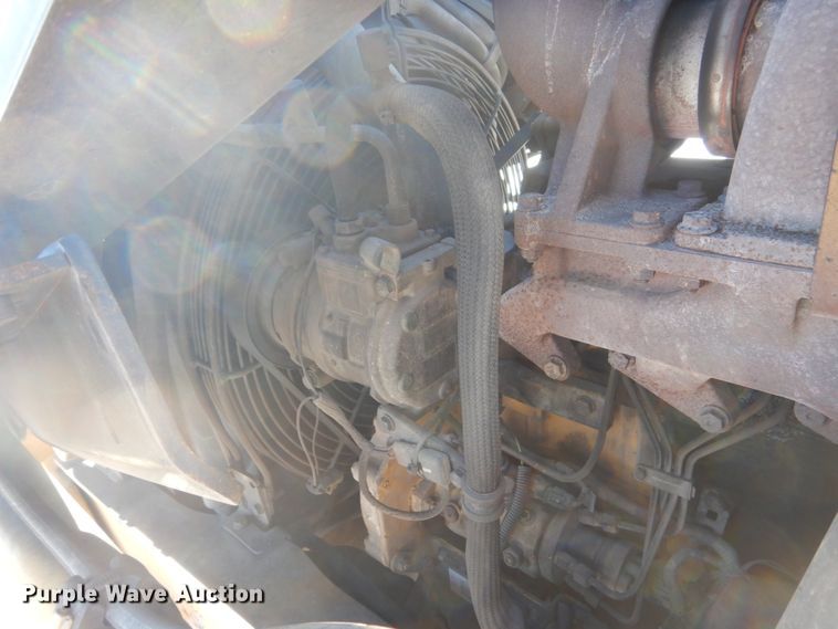 image for item HU9978 2008 John Deere 410J  backhoe