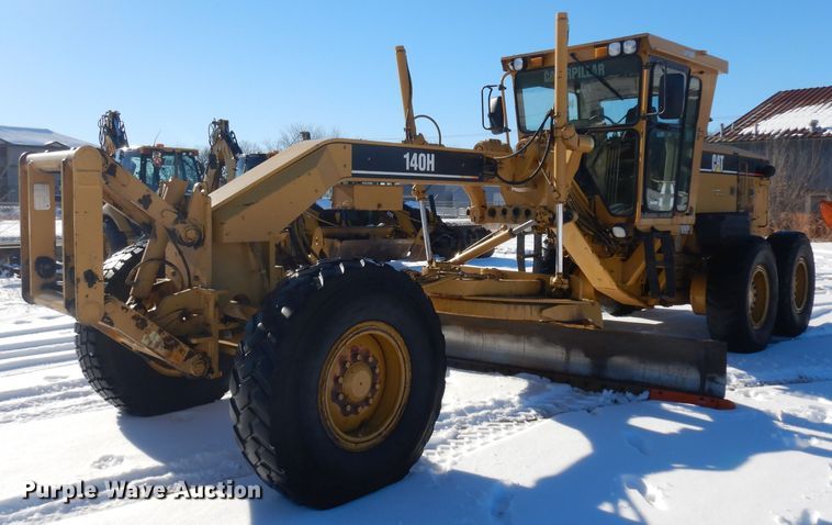 image for item HU9979 2003 Caterpillar 140H VHP  motor grader