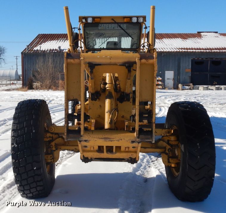 image for item HU9979 2003 Caterpillar 140H VHP  motor grader