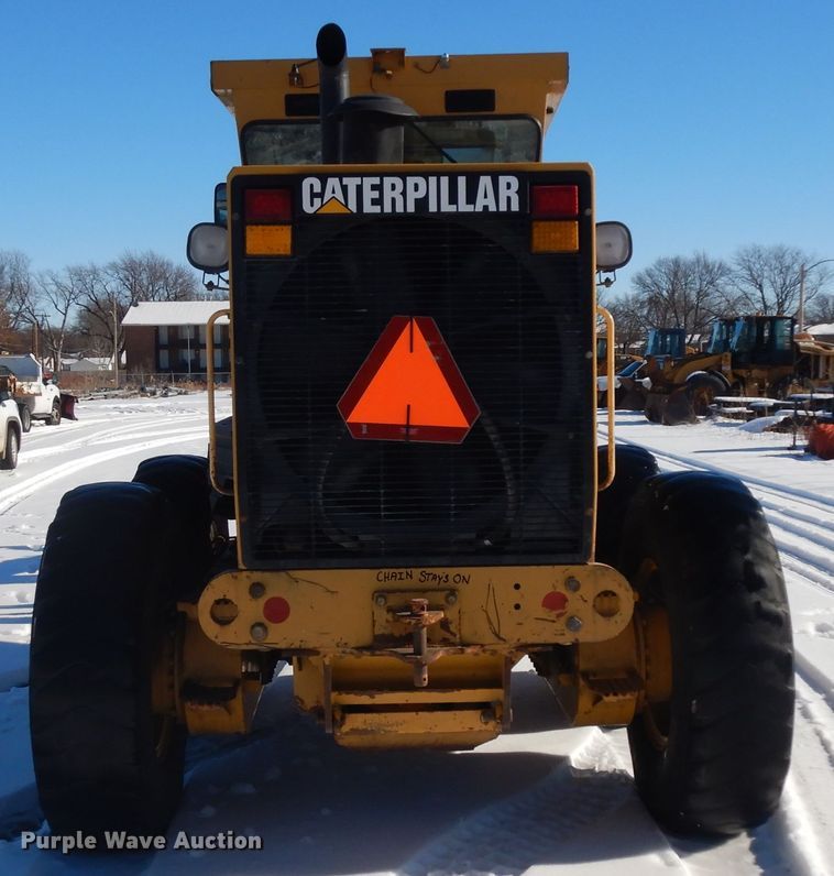 image for item HU9979 2003 Caterpillar 140H VHP  motor grader