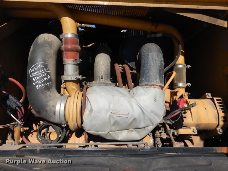 image for item HU9979 2003 Caterpillar 140H VHP  motor grader