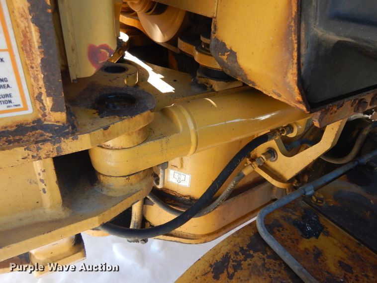 image for item HU9979 2003 Caterpillar 140H VHP  motor grader