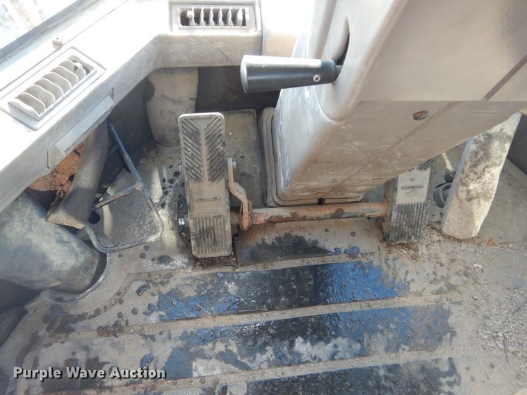 image for item HU9981 2007 Case 621D  wheel loader