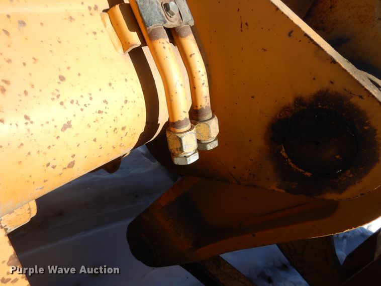 image for item HU9982 1997 Case 621B  wheel loader