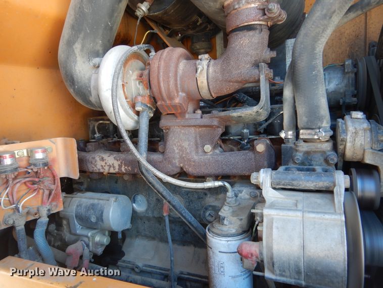 image for item HU9982 1997 Case 621B  wheel loader