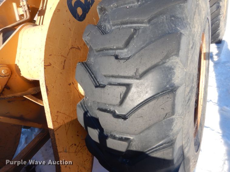image for item HU9982 1997 Case 621B  wheel loader