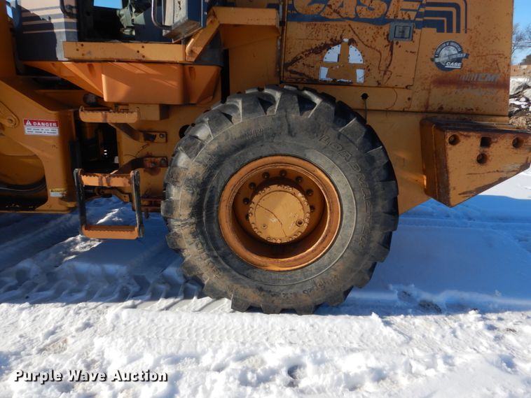 image for item HU9982 1997 Case 621B  wheel loader