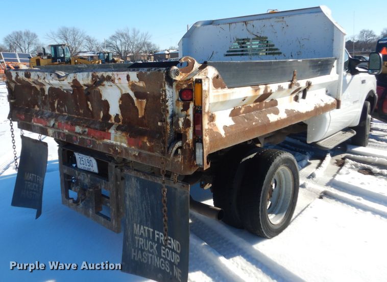 image for item HU9984 2004 Ford F450 Super Duty  dump truck