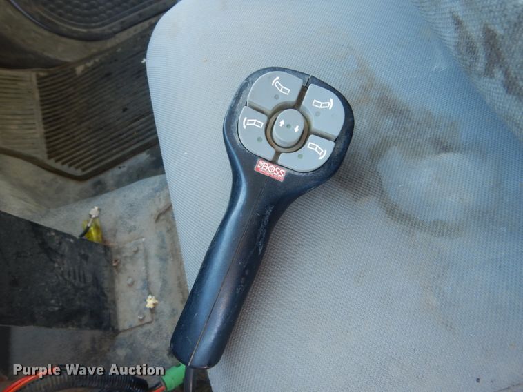 image for item HU9984 2004 Ford F450 Super Duty  dump truck