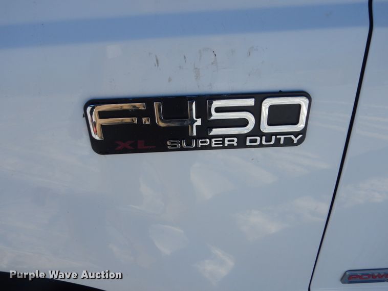 image for item HU9984 2004 Ford F450 Super Duty  dump truck