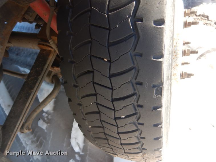 image for item HU9984 2004 Ford F450 Super Duty  dump truck