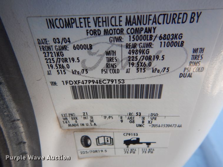 image for item HU9984 2004 Ford F450 Super Duty  dump truck