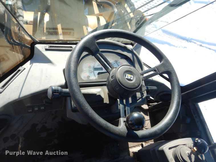 image for item HU9985 Caterpillar 928G  wheel loader