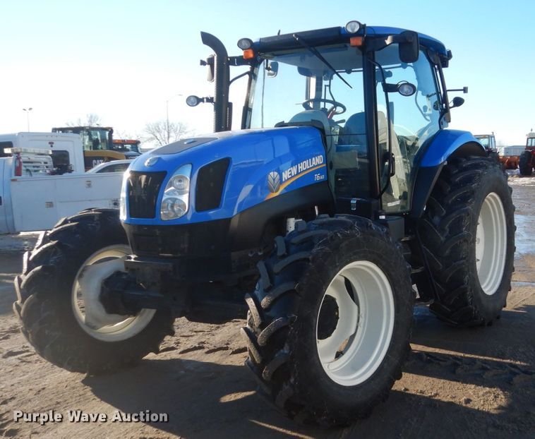 image for item HU9990 2013 New Holland T6.165  MFWD tractor