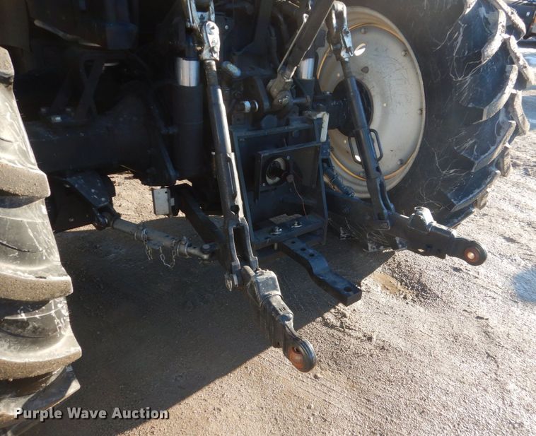 image for item HU9990 2013 New Holland T6.165  MFWD tractor