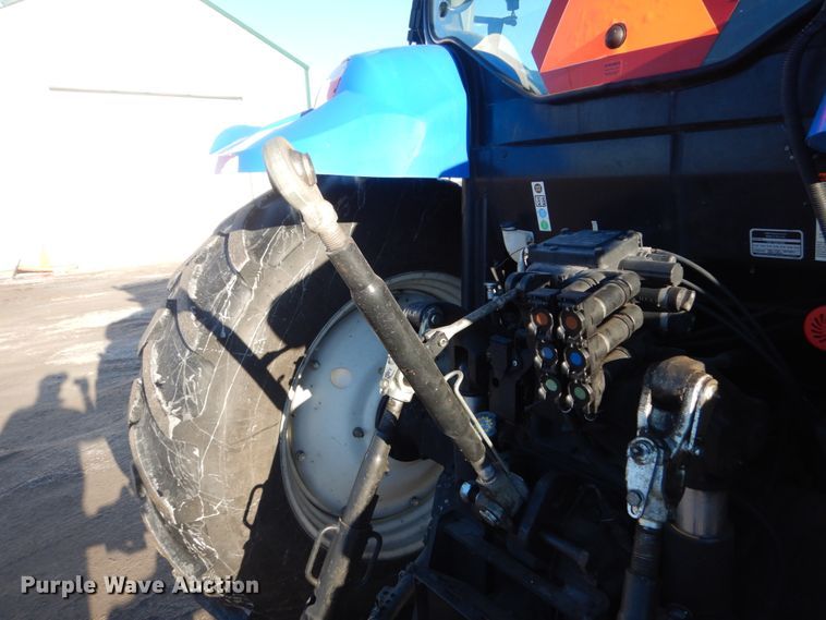 image for item HU9990 2013 New Holland T6.165  MFWD tractor