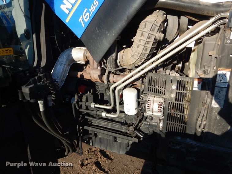 image for item HU9990 2013 New Holland T6.165  MFWD tractor