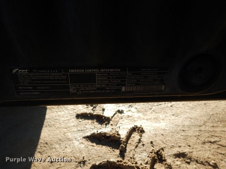 image for item HU9990 2013 New Holland T6.165  MFWD tractor