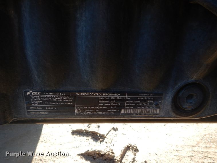 image for item HU9990 2013 New Holland T6.165  MFWD tractor