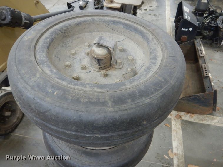 image for item IG9097 Land Pride RC5615 Commander Series 2 batwing rotary mower