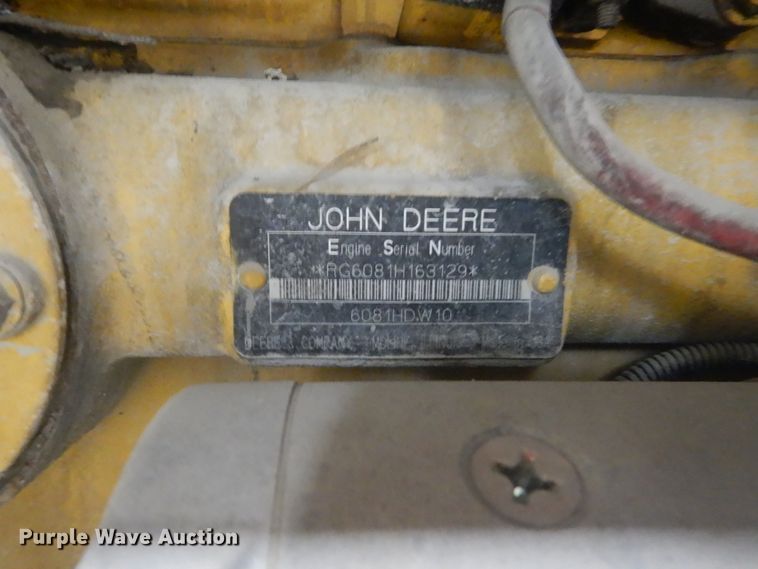 image for item IG9099 2004 John Deere 770CH Series II  motor grader