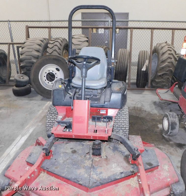 image for item IG9100 2011 Toro Groundmaster 3280D  lawn mower