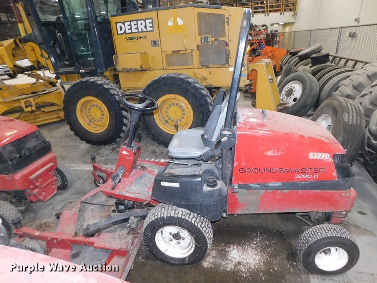 image for item IG9100 2011 Toro Groundmaster 3280D  lawn mower