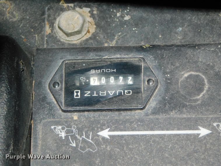 image for item IG9100 2011 Toro Groundmaster 3280D  lawn mower