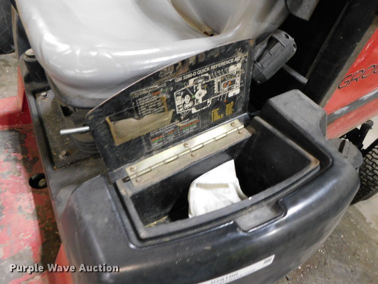 image for item IG9100 2011 Toro Groundmaster 3280D  lawn mower