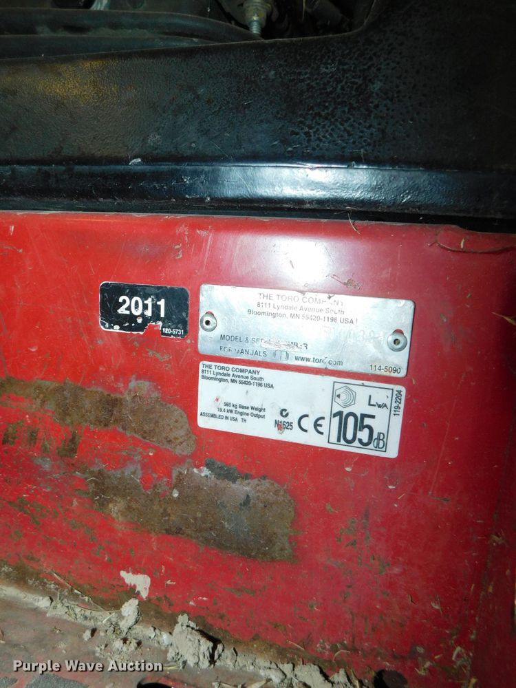 image for item IG9100 2011 Toro Groundmaster 3280D  lawn mower