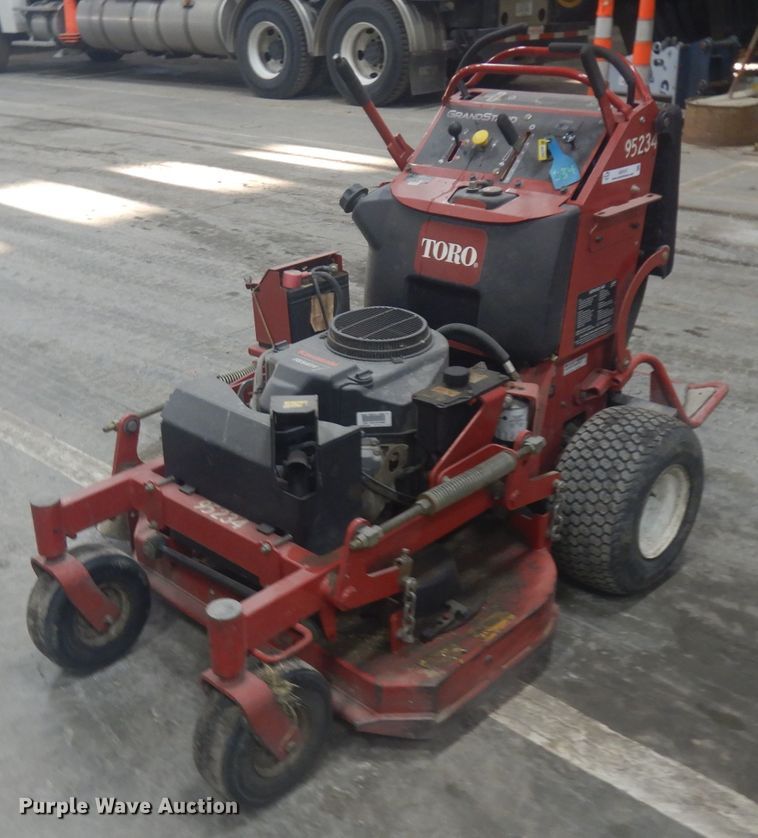 image for item IG9101 2012 Toro Grandstand 74535  ZTR lawn mower