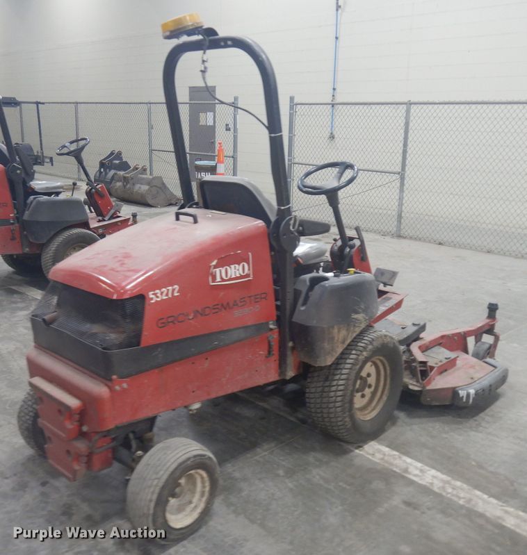 image for item IG9102 2010 Toro Groundmaster 3280D  lawn mower