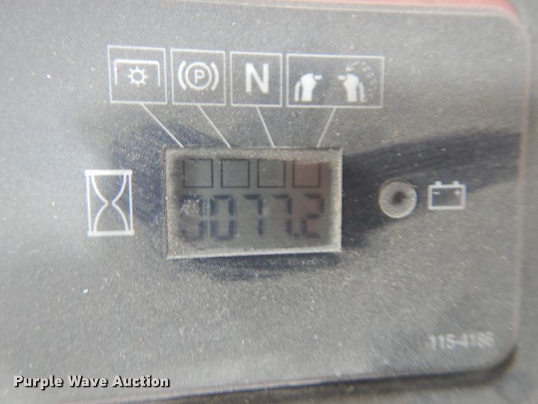 image for item IG9104 2012 Toro Grandstand 74534  ZTR lawn mower