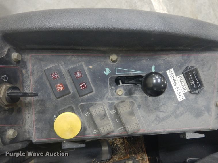 image for item IG9106 2012 Toro Groundmaster 7210  ZTR lawn mower